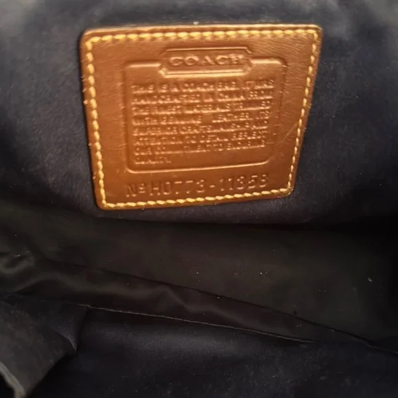 Vintage Coach Holiday Patchwork Purse - Picture 4 of 9